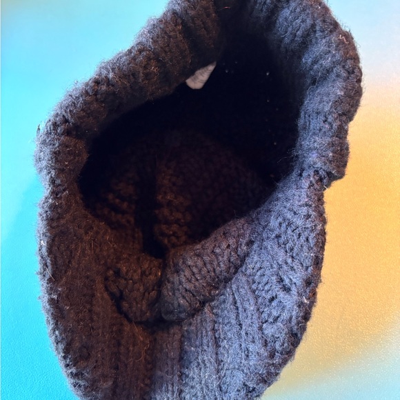 Dakine Black Textured Knit Hat - Picture 7 of 8